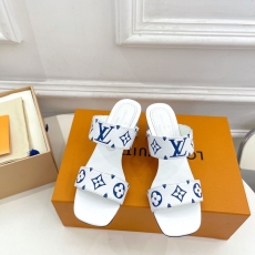 Louis Vuitton Slippers